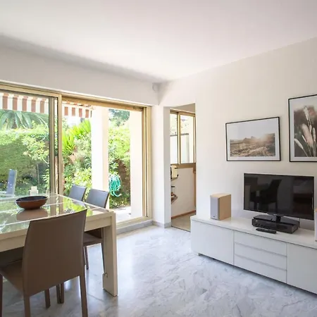 Anthala Furnished Flat Appartement